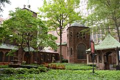 16-01 The Church of the Transfiguration Is Also Known As The Little Church Around the Corner Is Located at 1 East 29 St Near New York At Madison Square Park.jpg